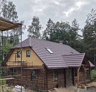 Dwa domy z Bali w Budach Brodzkich