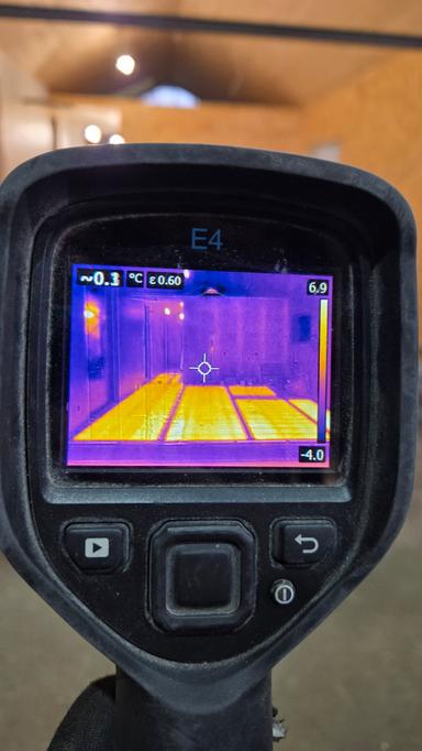 Ogrzewany dom z hali produkcyjnej w Dąbrowie Górniczej