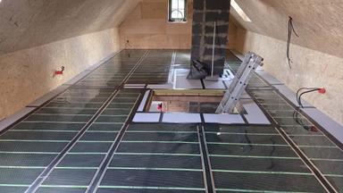 Dwa domy z Bali w Budach Brodzkich