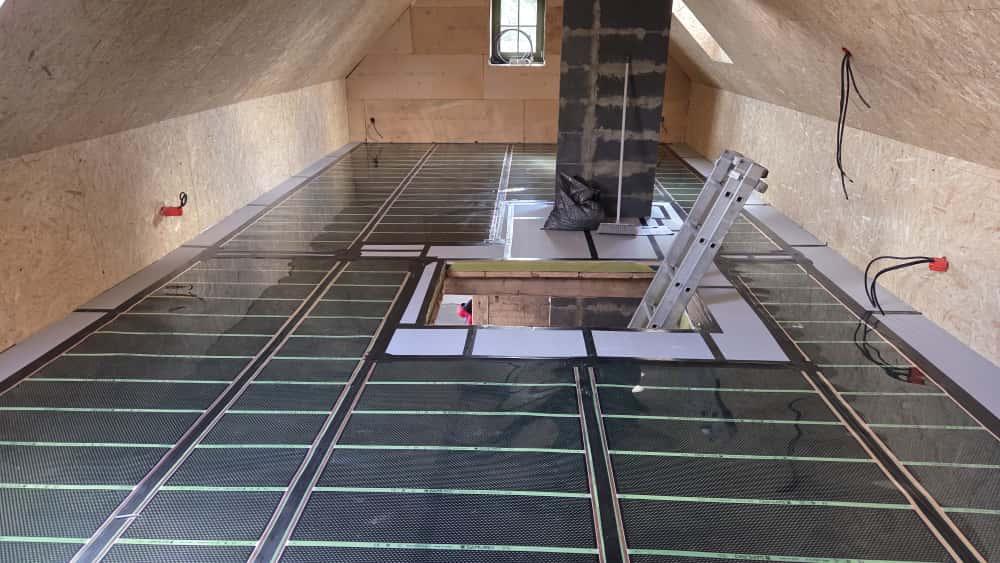 Dwa domy z Bali w Budach Brodzkich